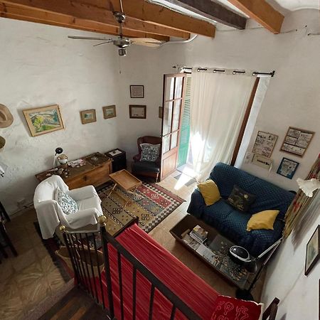 Encantadora Casita En El Centro De 포르날루츠 외부 사진